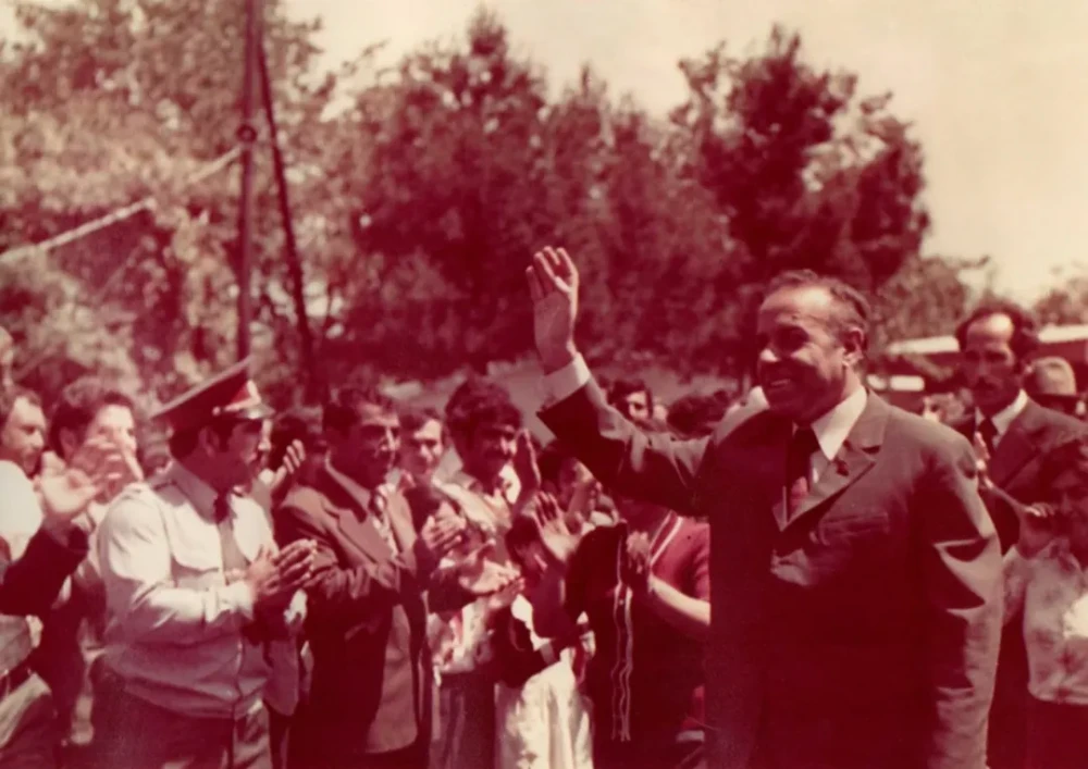 Ulu Öndər Heydər ƏliyevinTarixi Neftçala Səfəri